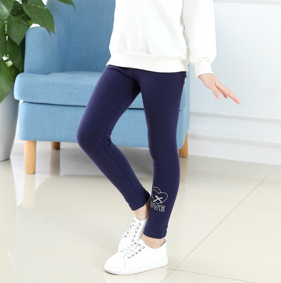 P30972 พร้อมส่งเลกกิ้งเด็กสีน้ำเงินเข้ม รูปหัวใจซ้อน+อักษร