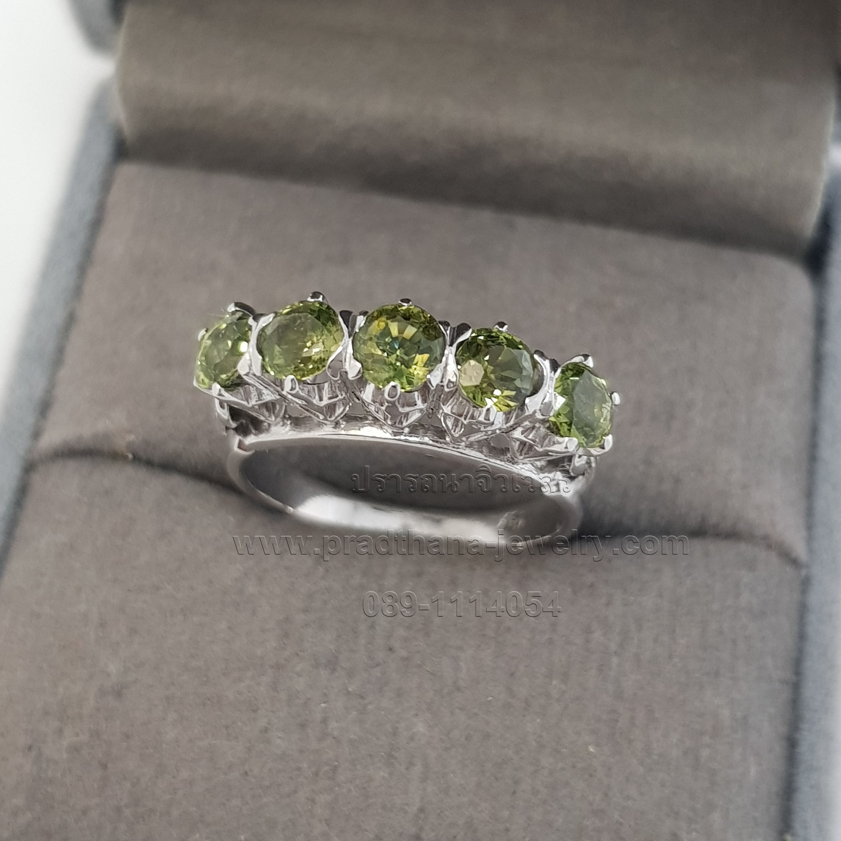 แหวนแถวเขียวส่อง **จองแล้ว**