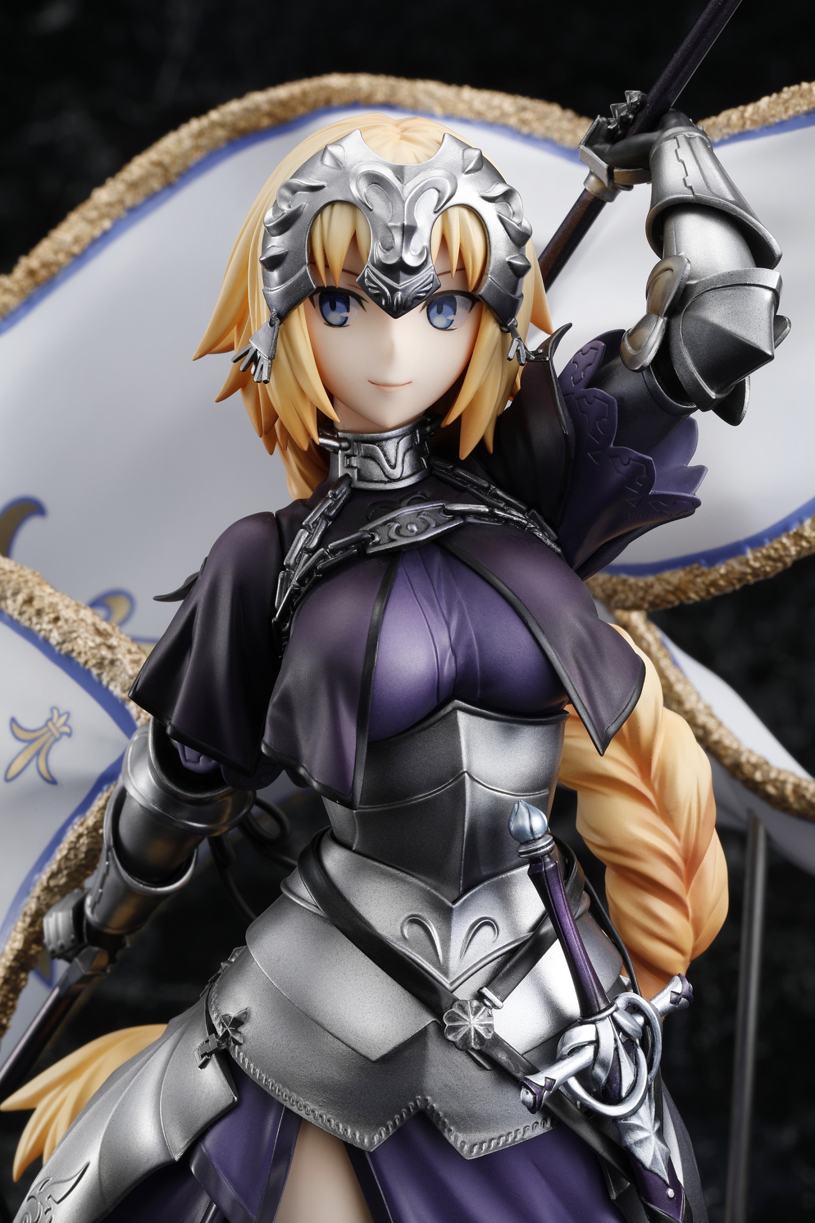 <Preorderถึง 10/9/2021>เปิดรับPreorder มัดจำ 1400 บาท 1/7 Ruler/Jeanne d'Arc renewal package Ver.