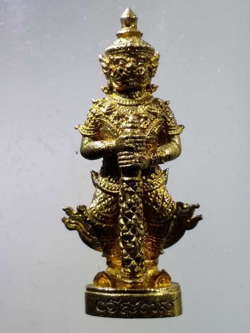 รหัสสินค้า พระมีกล่อง 2771 ท้าวเวสสุวรรณ รุ่น เสริมบารมี เนื้อทองสวิสผสม ปลุกเสก ณ.ศาลเจ้าแม่สุชาดา ต.พิชัย อ.เมือง จ.ลำปาง