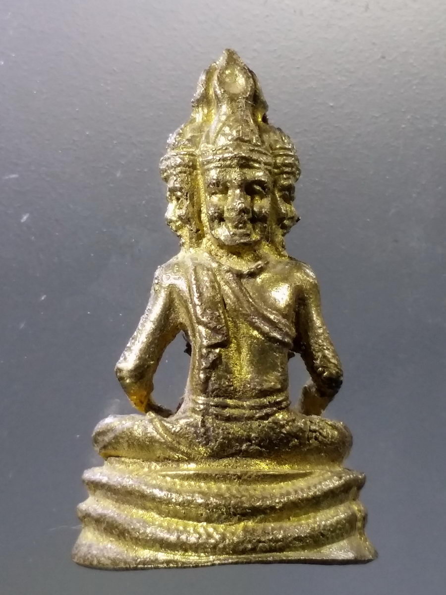 Antig Pim 064 รูปหล่อ พ่อปู่ฤาษีพรหมเมศ เนื้อทองสตางค์ ไม่ทราบสำนัก งานเก่ามีอายุครับ