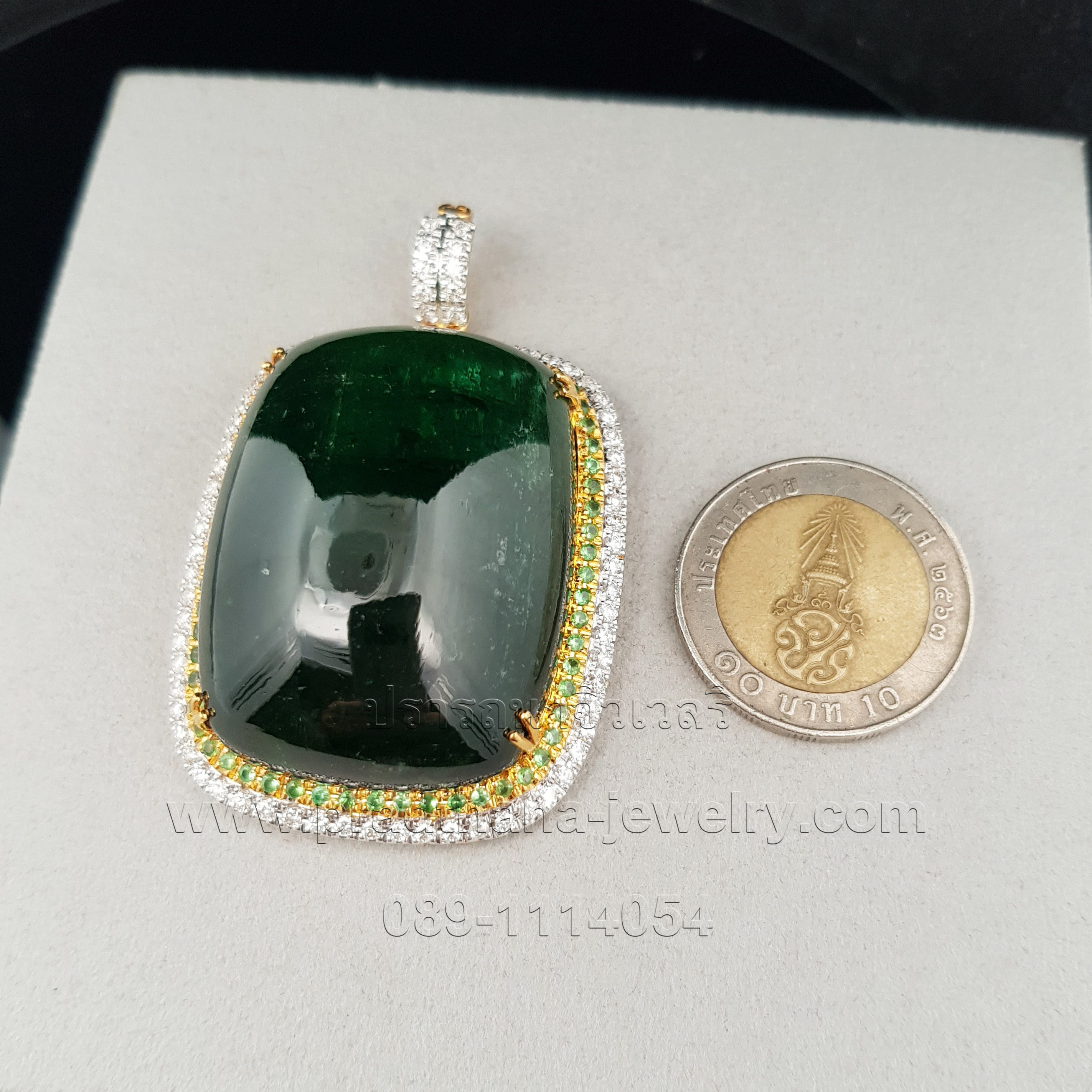 จี้กรีนทัวมาลีนล้อมซาโวไรท์เพชร