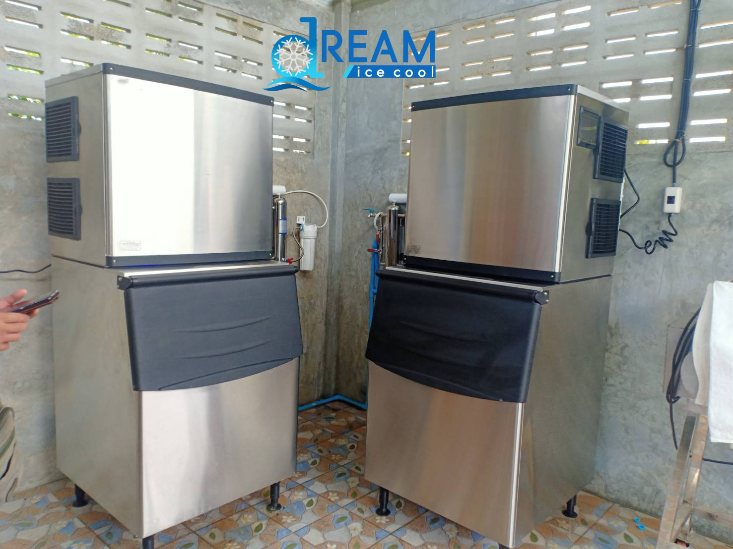 เครื่องทำน้ำเเข็ง อัตโนมัติ ขนาด 445–450 กิโลกรัม / วัน 24 ชั่วโมง