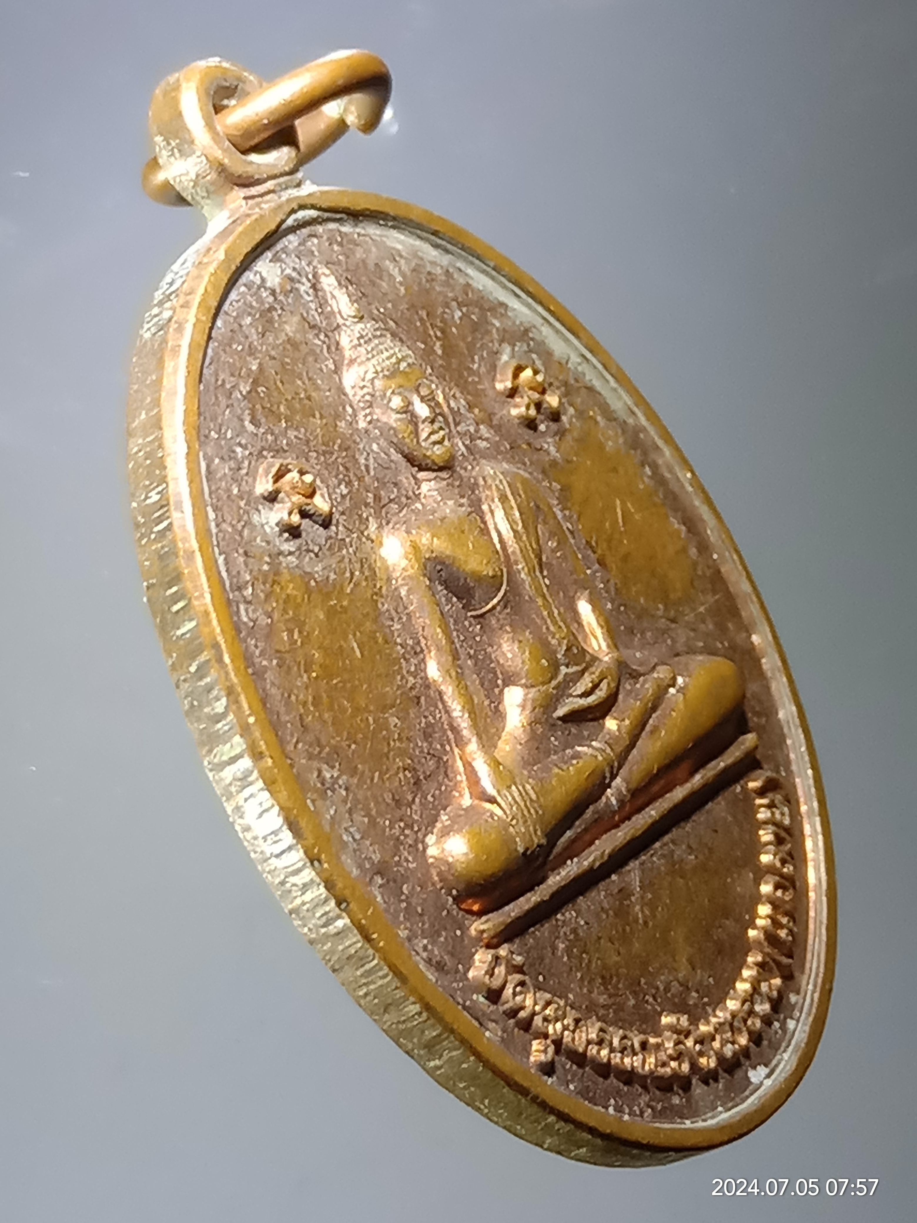 รหัสสินค้า เหรียญพระพุทธ 135 เหรียญพระพุทธเนื้อทองแดงผิวไฟ วัดสุวรรณรัตนาราม แคลาย ที่ระลึกในงานทอดกฐิน ปี 2561