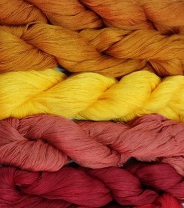 ไหมทอผ้า โทเร 40/2 มีขายเป็นไจและเป็นกิโลกรัม TR Yarn
