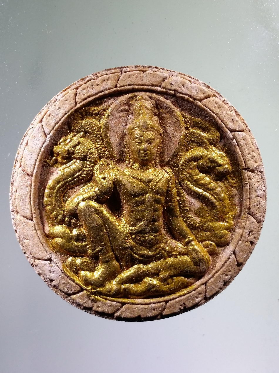 รหัสสินค้า จตุคามรามเทพ 757 พระเทวราชโพธิสัตว์จตุคามรามเทพ พระพิฆเณศวรเทพเจ้าแห่งความสำเร็จ รุ่น ทรัพย์ล้นฟ้า เทวาพิทักษ์ เนื้อไม้ปัดทอง รายได้มอบให้โรงพยาบาลพระนั่งเกล้า ซื้อเครื่องมือแพทย์ที่ทันสมัย