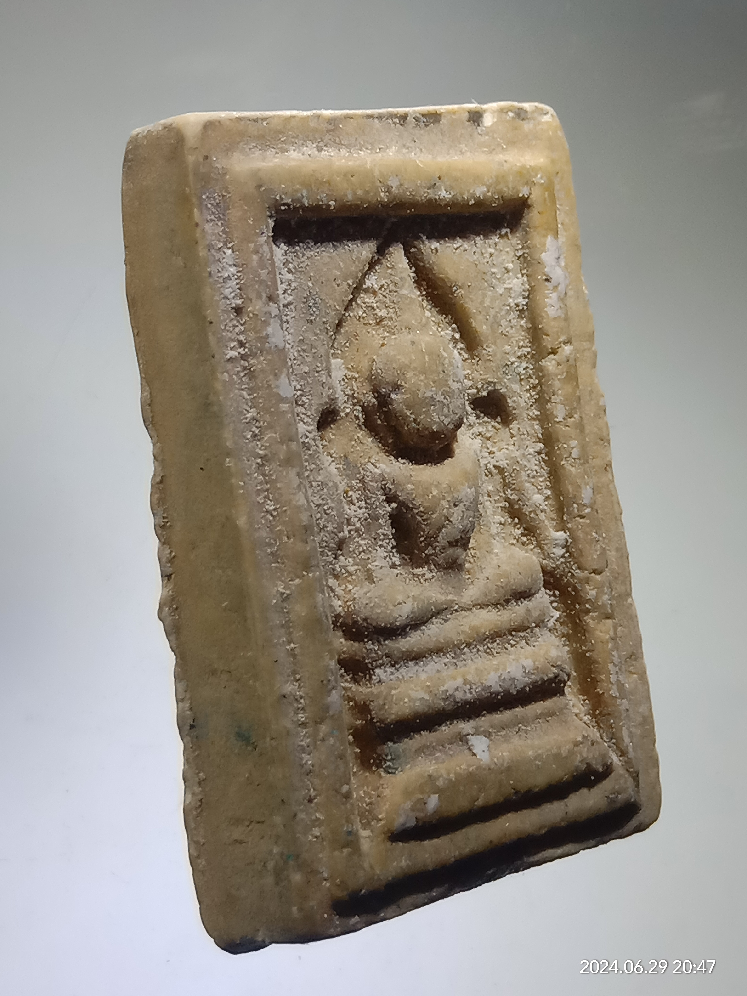 รหัสสินค้า พระสมเด็จ วัดต่างๆ 097 พระสมเด็จ แหวกม่าน น่าจะเป็นพระสายหลวงพ่อกวย สร้างย้อนยุค