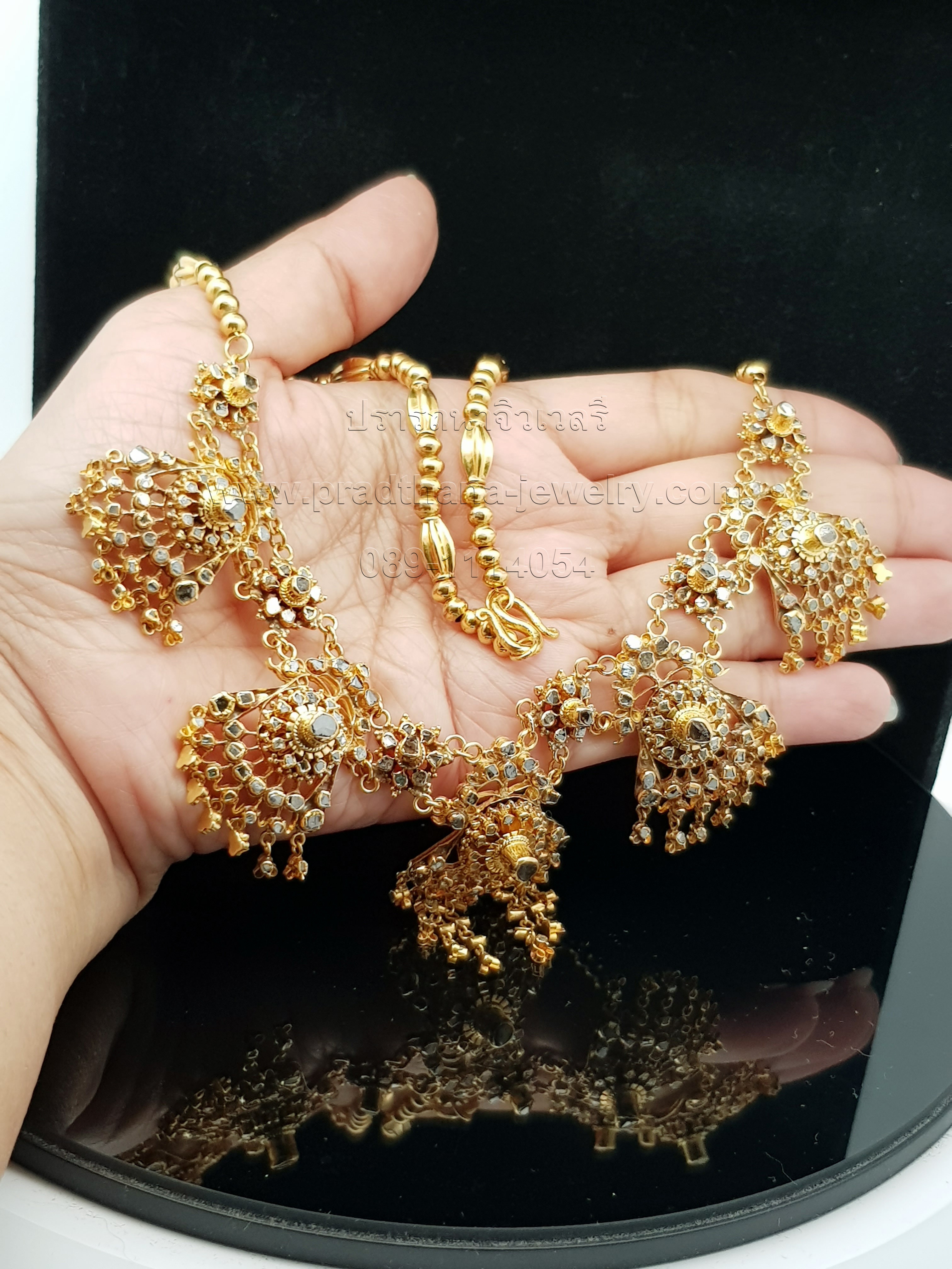 สร้อยคอระย้าเพชรซีกโบราณ