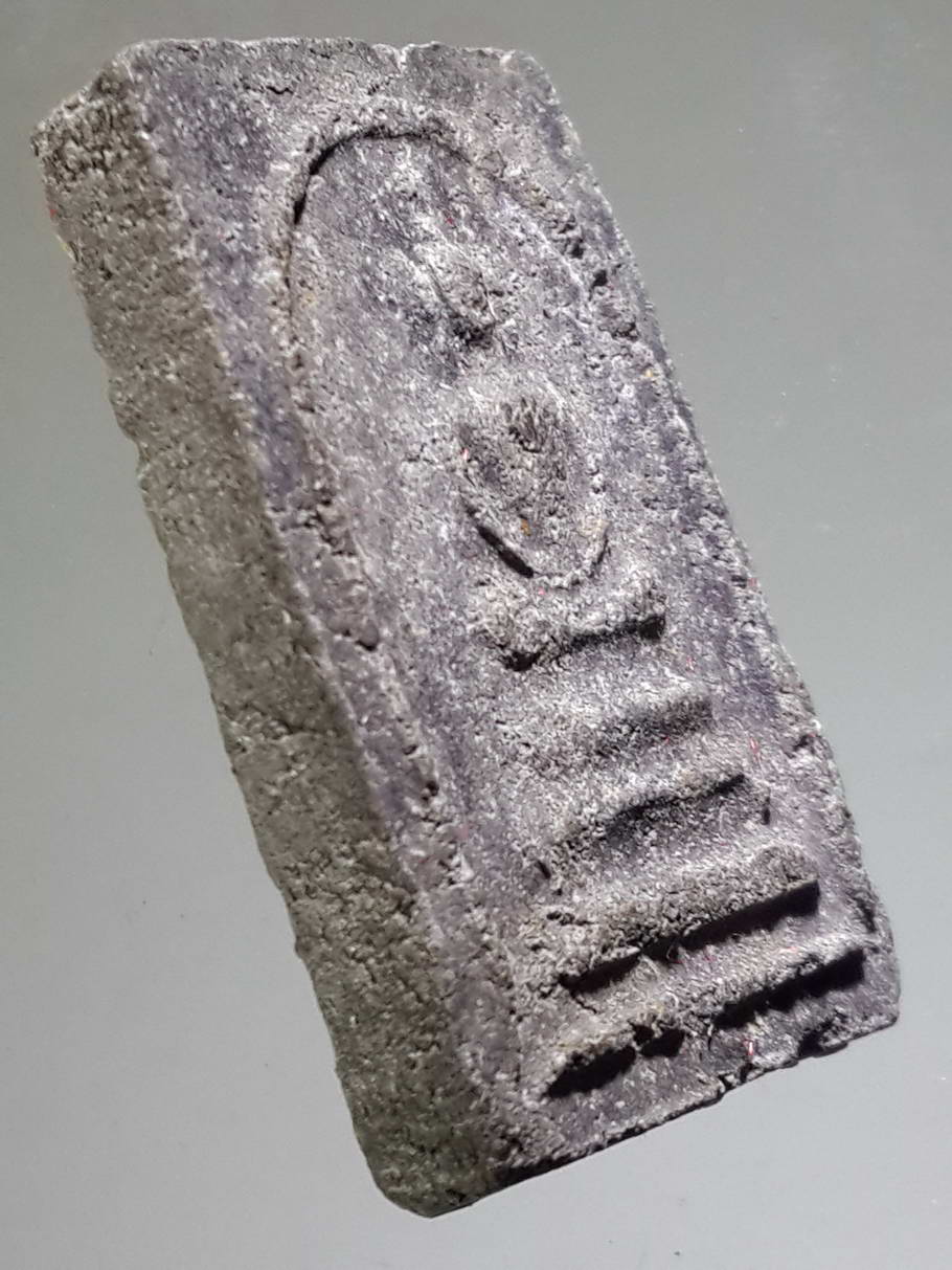 รหัสสินค้า พระไม่ทราบที่ 375 พระสมเด็จเนื้อผงใบลาน หลังยันต์ ไม่ทราบที่ พระรายการนี้ให้เช่าบูชาแล้ว