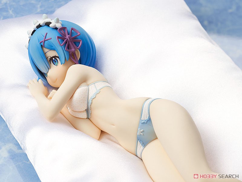 เปิดรับPreorder มัดจำ 900 บาท Rem `Sleep Sharing` Blue Lingerie Ver. (PVC Figure)