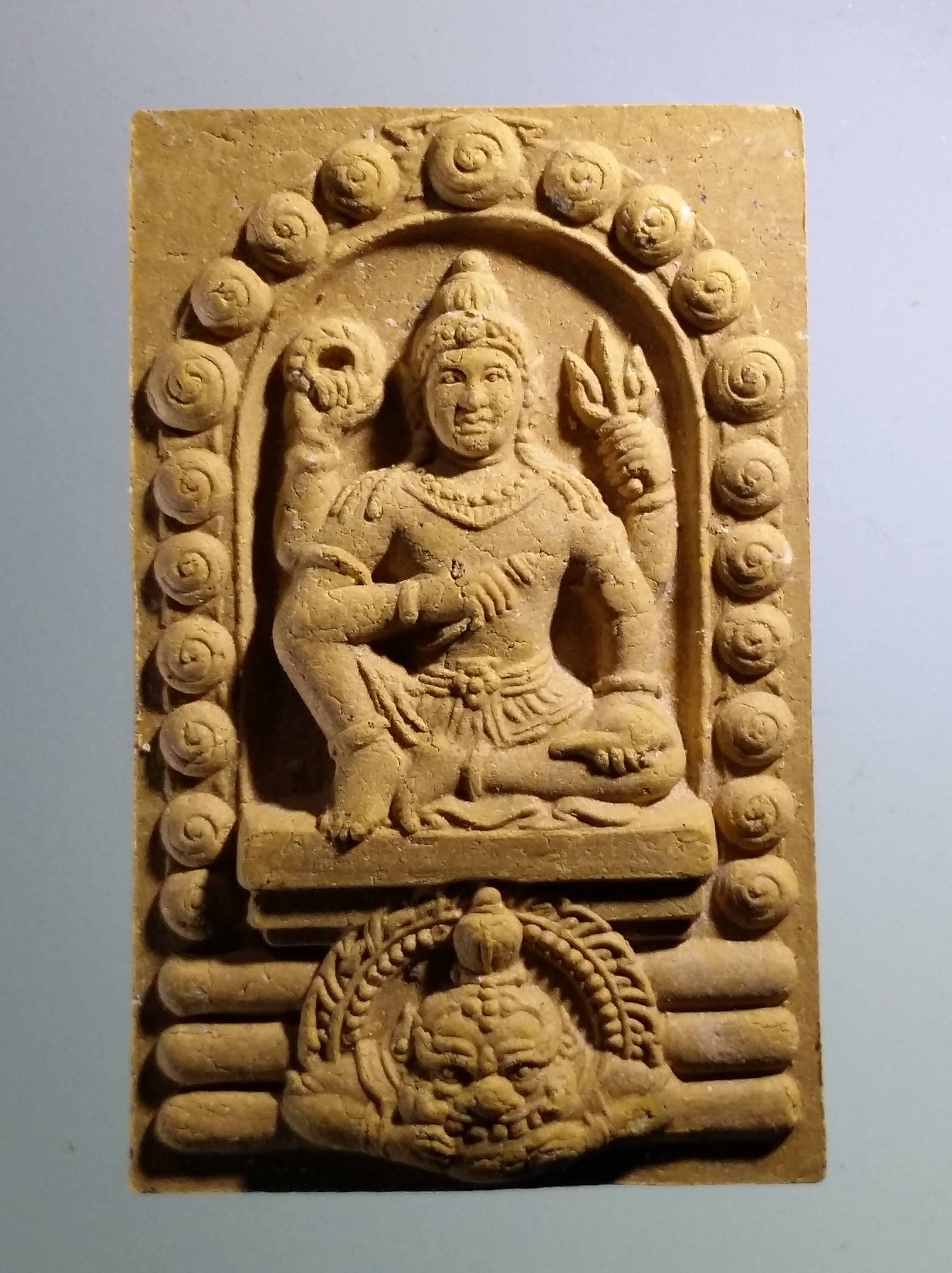 รหัสสินค้า จตุคามรามเทพ 484 พระเทวราชโพธิสัตว์จตุคามรามเทพ หลังพระแม่ธรณีบีบมวยผม รุ่น สิริมงคล ปี 49