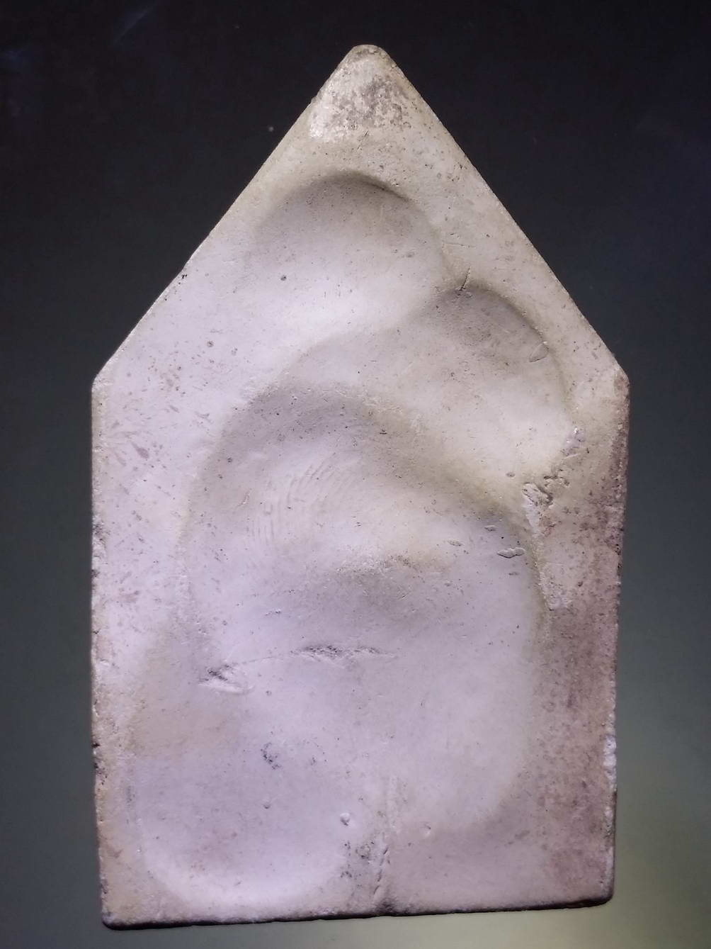 รหัสสินค้า พระไม่ทราบที่ 243 พระขุนแผนเคลือบ พิมพ์ห้าเหลี่ยมอกใหญ่ ไม่ทราบที่ (เนื้อขาวครับ) พระรายการนี้ให้เช่าบูชาแล้ว