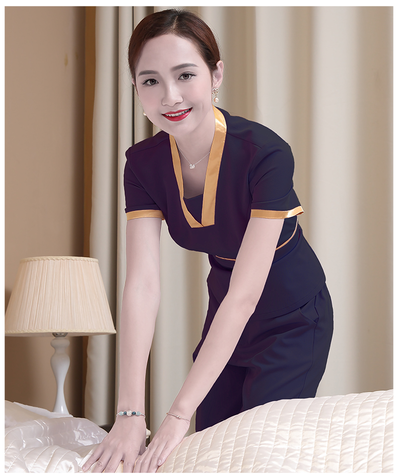 ยูนิฟอร์มพนักงานร้านสปา