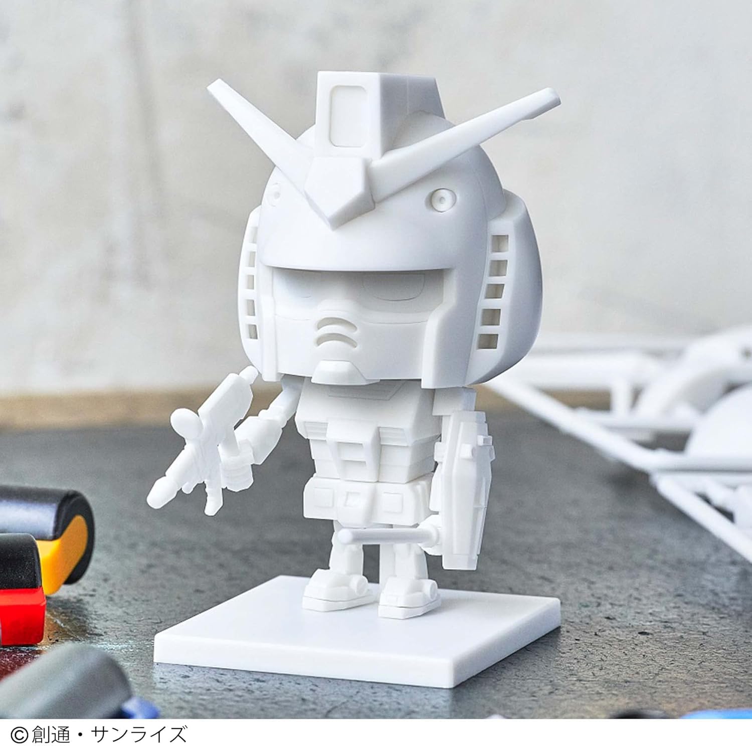 กันดั้ม Takarajimasha smart Megazine September 2022 Issue with Bonus 1/1 Gunpla-kun [Painting Model], The Fastest Plastic Model in The World!