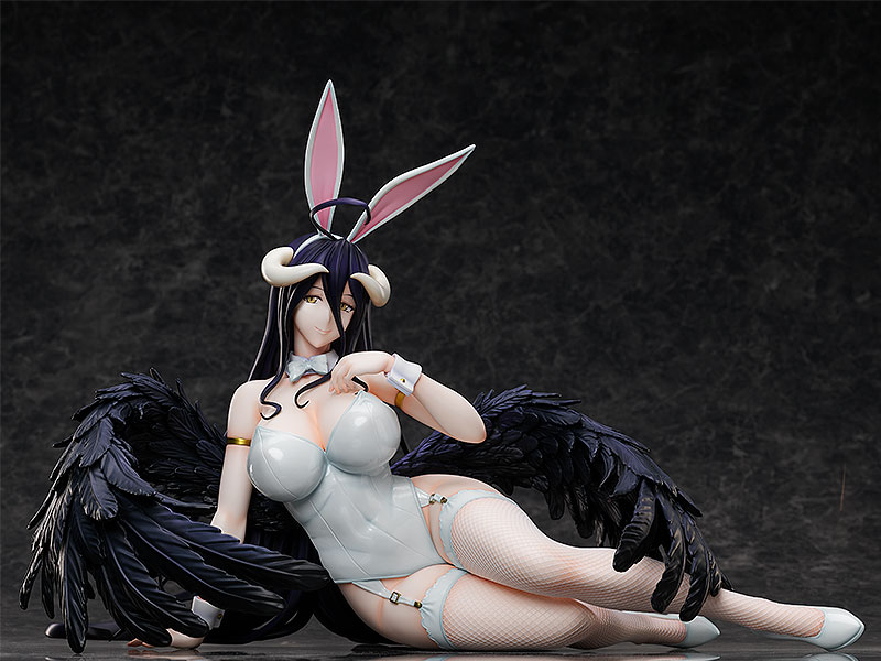 <Preorderถึง 1/3/2022 >เปิดรับPreorder มัดจำ 3000 บาท Albedo: Bunny Ver.