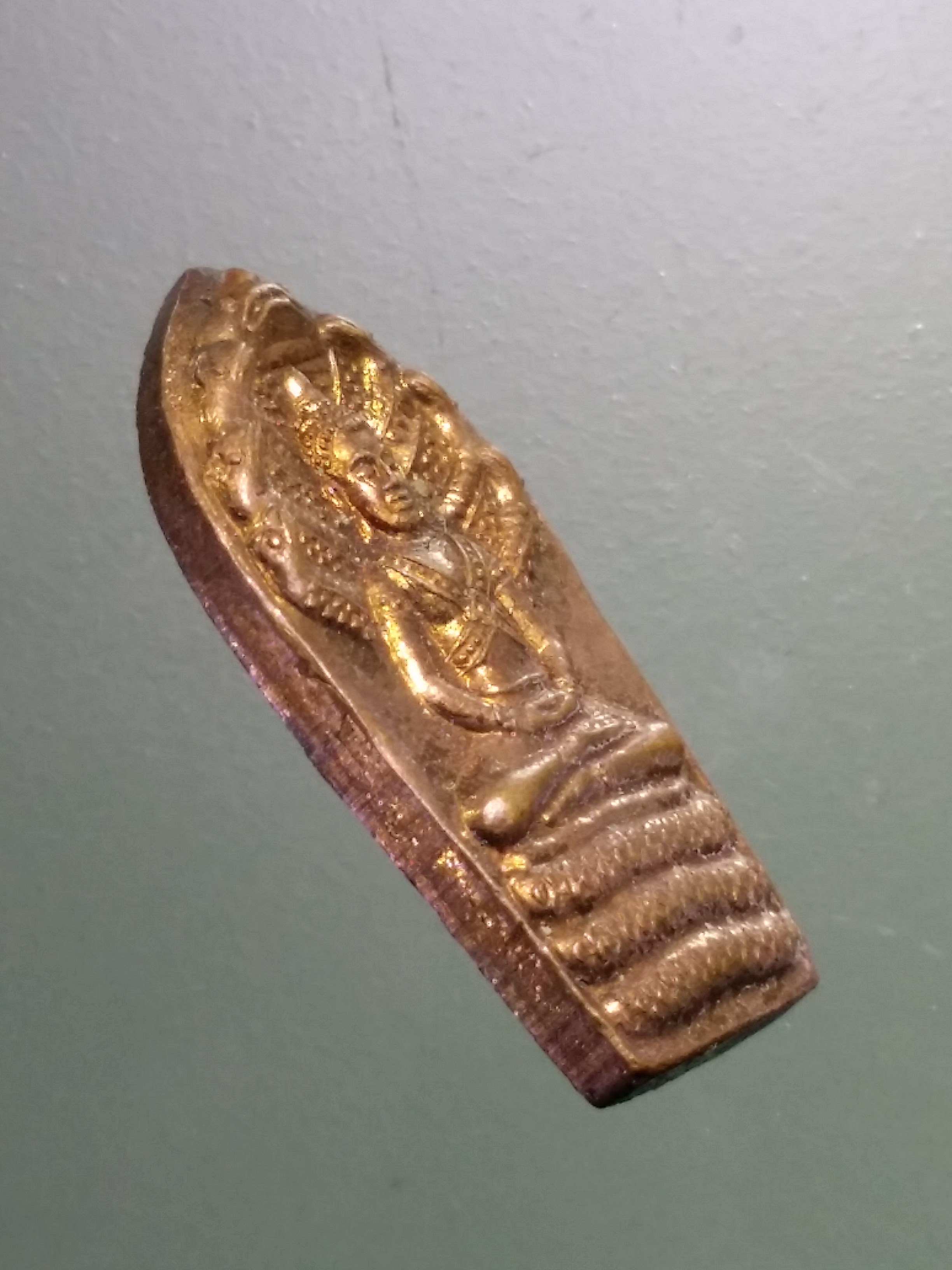 รหัสสินค้า เหรียญพระพุทธ 3913 เหรียญปรกมะขาม หลังรอยพระพุทธบาทประตูสวรรค์ วัดทุ่งสะพาน