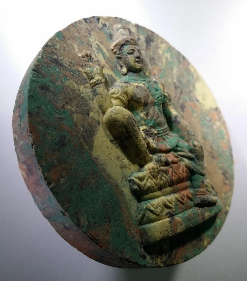 รหัสสินค้า จตุคามรามเทพ 161 พระเทวราชโพธิสัตว์ จตุคามรามเทพ หลังพญาราหู เนื้อก้นครก พิมพ์ใหญ่ ไม่ทราบรุ่น