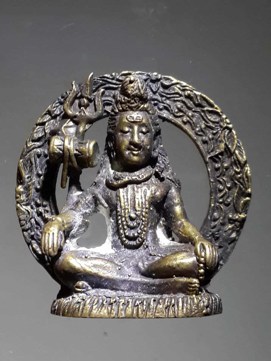 รหัสสินค้า พระกริ่ง พระหล่อ 366 รูปหล่อพระอิศวร เนื้อทองเหลืองหล่อโบราณ ไม่ทราบสำนัก เนื้อหาเก่าพอมีอายุ