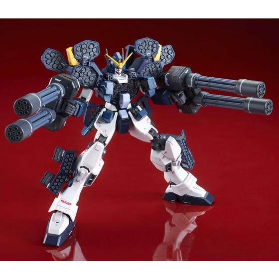 <ปิดรับพรีออร์เดอร์ที่ 8คิว> มัดจำ 1100 บาท P-bandai MG 1/100 GUNDAM HEAVYARMS CUSTOM EW