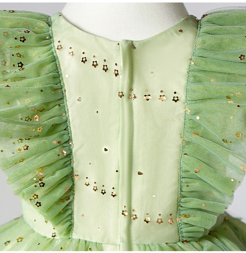 Gd4119- พร้อมส่งจากไทย ชุดเดรสออกงานเด็กสีเขียวตองอ่อน สีสวยเหมือนในแบบ ทรงสั้น และ ทรงหน้าสั้น-หลังยาว ตกแต่งด้วยระบายที่ตัวเสื้อ และติดกลิตเตอร์แน่นทน