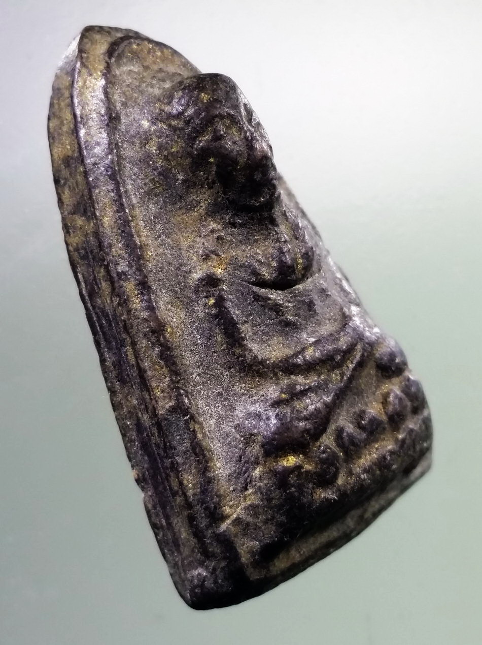 รหัสสินค้า หลวงปู่ทวด วัดต่างๆ 167 หลวงปู่ทวด วัดช้างให้ จ.ปัตตานี เนื้อดินเผา สร้างปี 2513 พระครูใบฎีกาขาวสร้าง