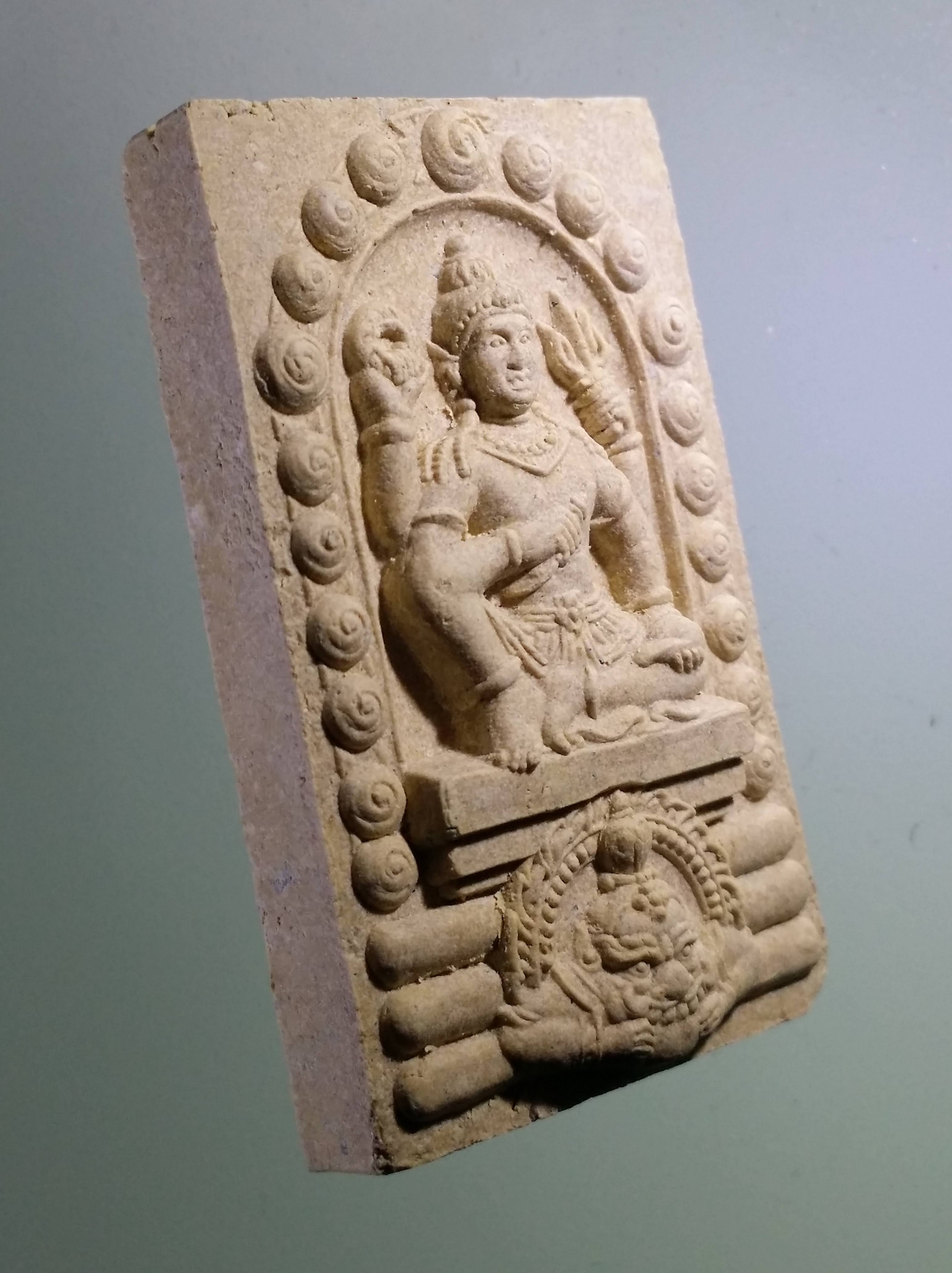 รหัสสินค้า จตุคามรามเทพ 492 พระเทวราชโพธิสัตว์จตุคามรามเทพ หลังพระแม่ธรณีบีบมวยผม รุ่น สิริมงคล ปี 49