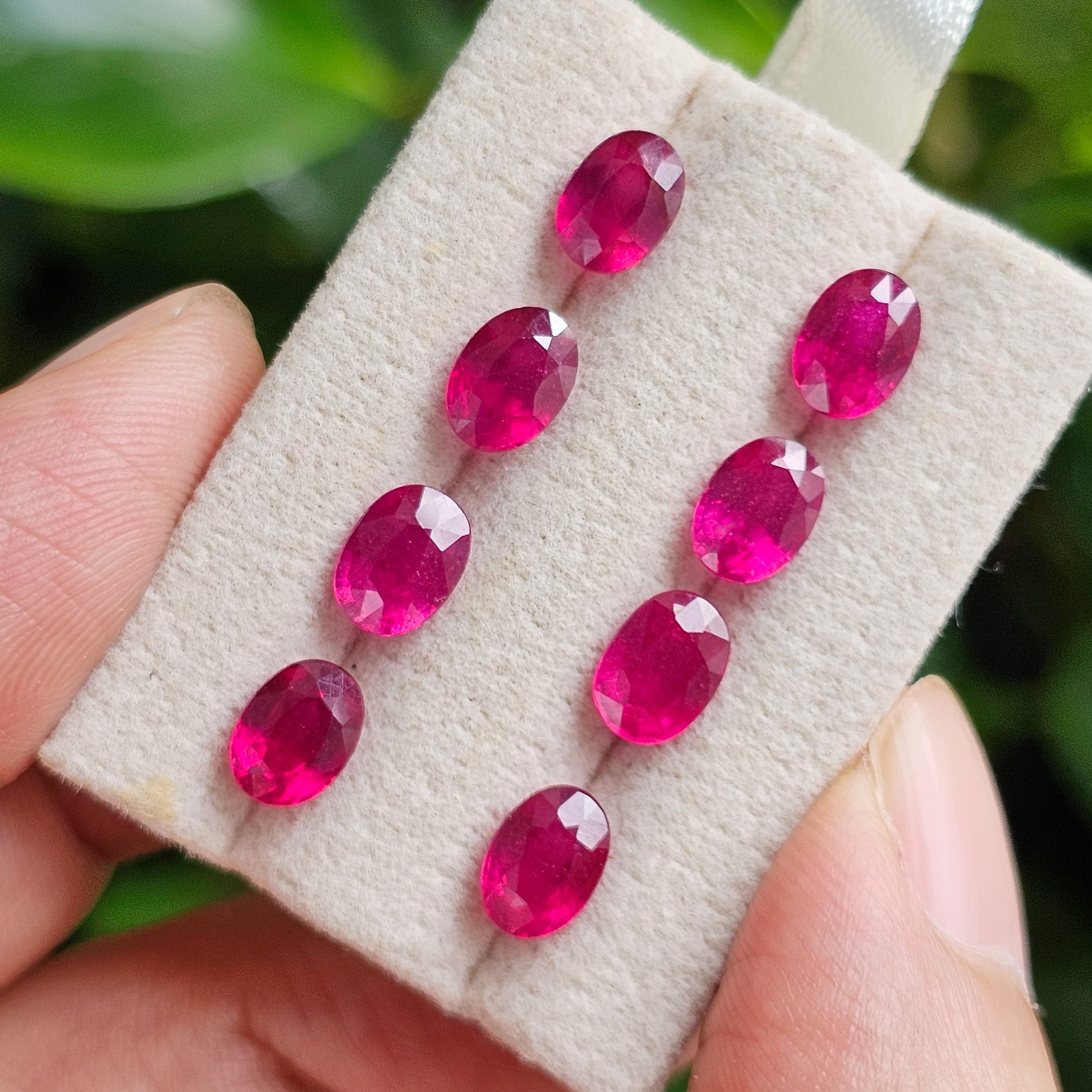 ทับทิมเผาใหม่ไข่ 7x5mm. 1 เม็ด