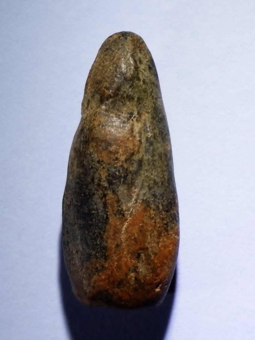 รหัสสินค้า พระไม่ทราบที่ 524 พระเนื้อดินเผาปางเปิดโลก เนื้อแห้ง มัน ละเอียด ครับ ผมว่าน่าจะเป็นพระกรุ สุโขทัย พระรายการนี้ให้เช่าบูชาแล้ว