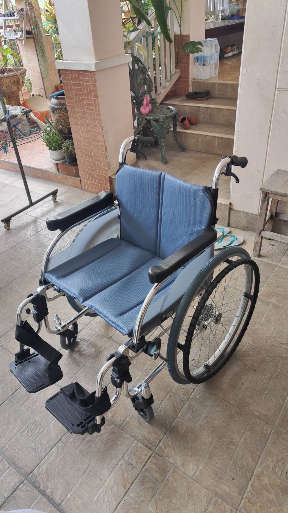 รถเข็นวีลแชร์ แบรนด์ญี่ปุ่น Matsunaga Wheelchair (車いす) รุ่น AR500 แข็งแรง ฟังก์ชั่นหลากหลาย