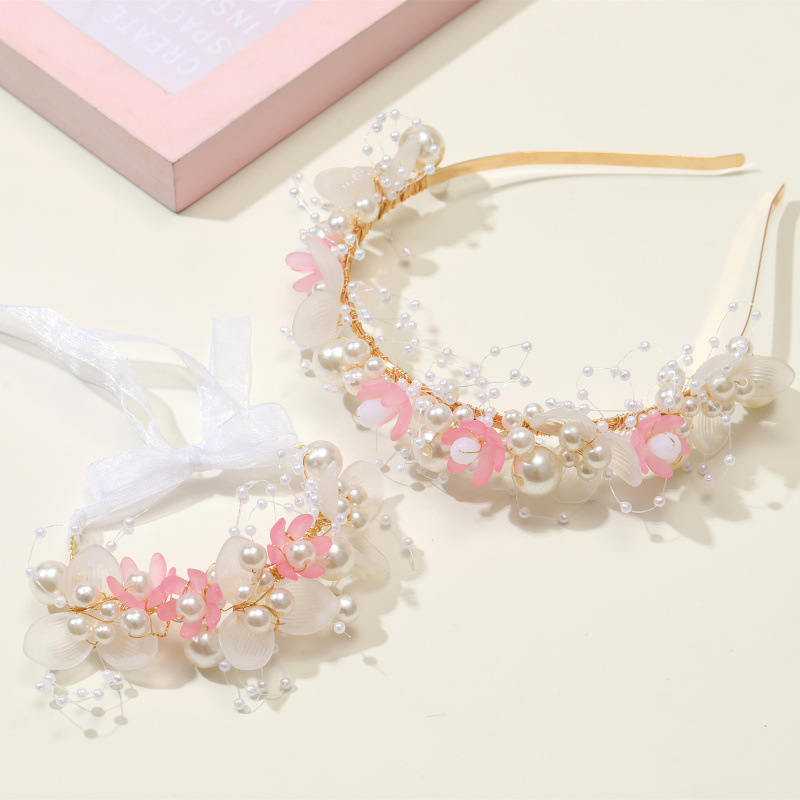 As2320- พร้อมส่งจากไทย มงกุฎดอกไม้ประดับมุก และกำไลข้อมือ สวยหรูดูดีได้ทุกโอกาส ใช้ได้ทั้งเด็กเล็ก-เด็กโต-ผู้ใหญ่