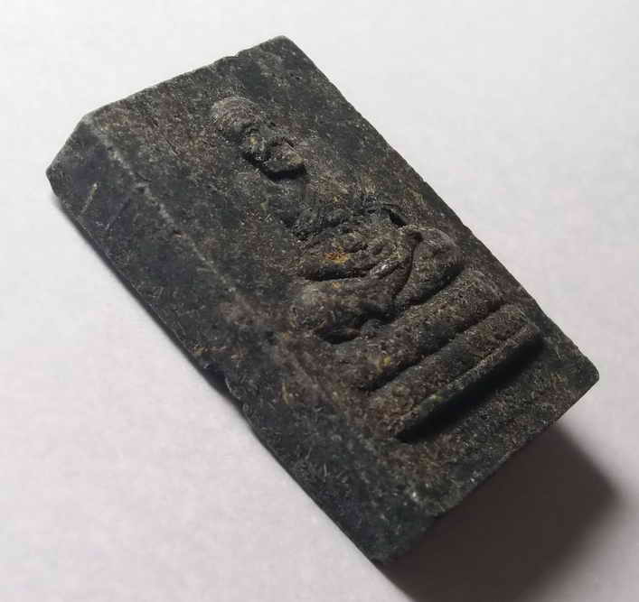 รหัสสินค้า พระเนื้อดิน เนื้อผง เนื้อว่าน 442 หลวงปู่ทวดเนื้อผงใบลาน ผสมว่าน หลังลายพิมพ์นิ้วมือ พ่อปู่นริศนรินโท ลานธรรมบารมีแสงธรรมหนอ จ.พังงา พระรายการนี้ให้เช่าบูชาแล้ว