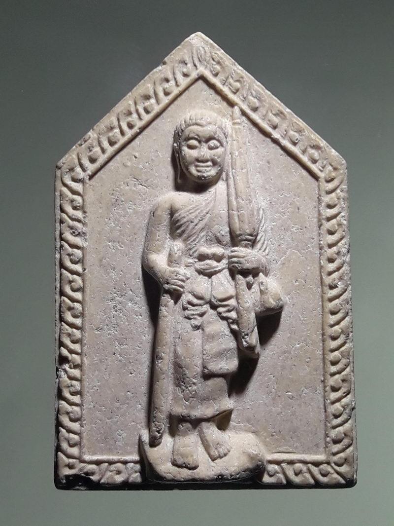 รหัสสินค้า พระเนื้อดิน ผง ว่าน 10510 พระสิวลีเนื้อผง พิมพ์ห้าเหลี่ยม ครูบาเจ้าบุญชุ่ม ญาณสังวโร สร้างปี 2540 หายากมากๆครับ สภาพสวย