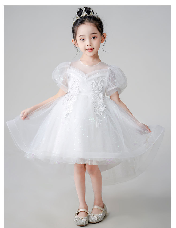 Gd4082- พร้อมส่งจากไทย ชุดออกงานเด็กหญิงสีขาว ตกแต่งเลื่อมสีทองสุดสวยหรู แขนตุ๊กตามน่ารัก ชุดราตรีเด็กทรงยาวและทรงหน้าสั้น-หลังยาวแบบเดรสทรงหางปลา