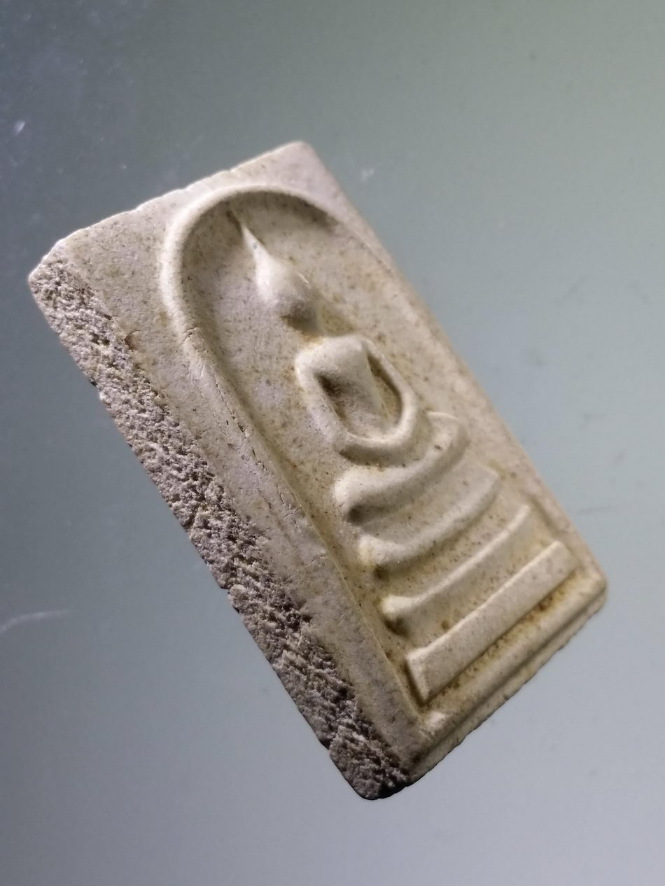 รหัสสินค้า พระสมเด็จ วัดต่างๆ 1078 พระสมเด็จเนื้อผง วัดคลองตาทัย จังหวัดระยอง สร้างปี 2540 ที่ระลึกในงานฝังลูกนิมิต