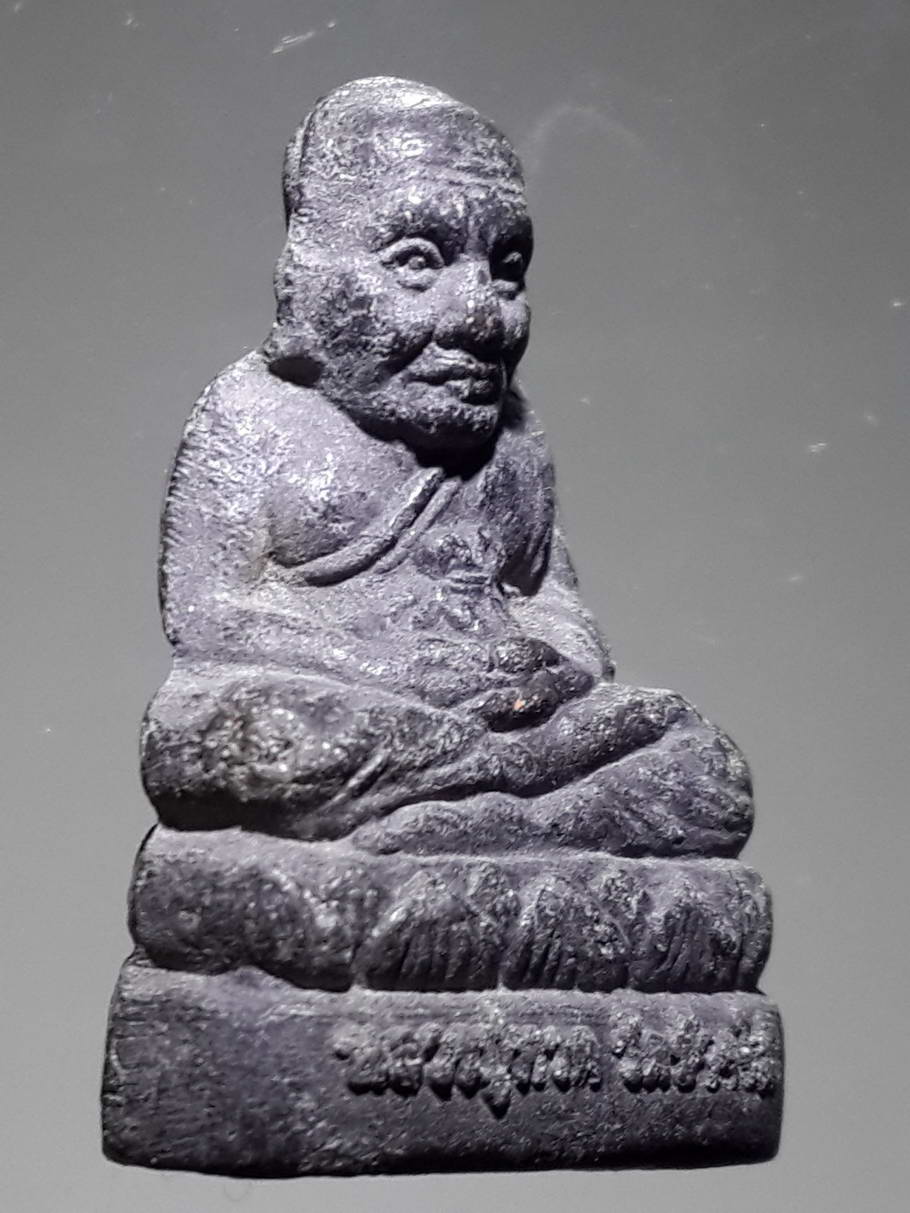 รหัสสินค้า หลวงปู่ทวด วัดต่างๆ 344 รูปหล่อลอยองค์ หลวงปู่ทวด วัดช้างให้ ที่ระลึกสร้างอาคารปฏิบัติธรรมวัดอัมพุวราราม พระรายการนี้ให้เช่าบูชาแล้ว