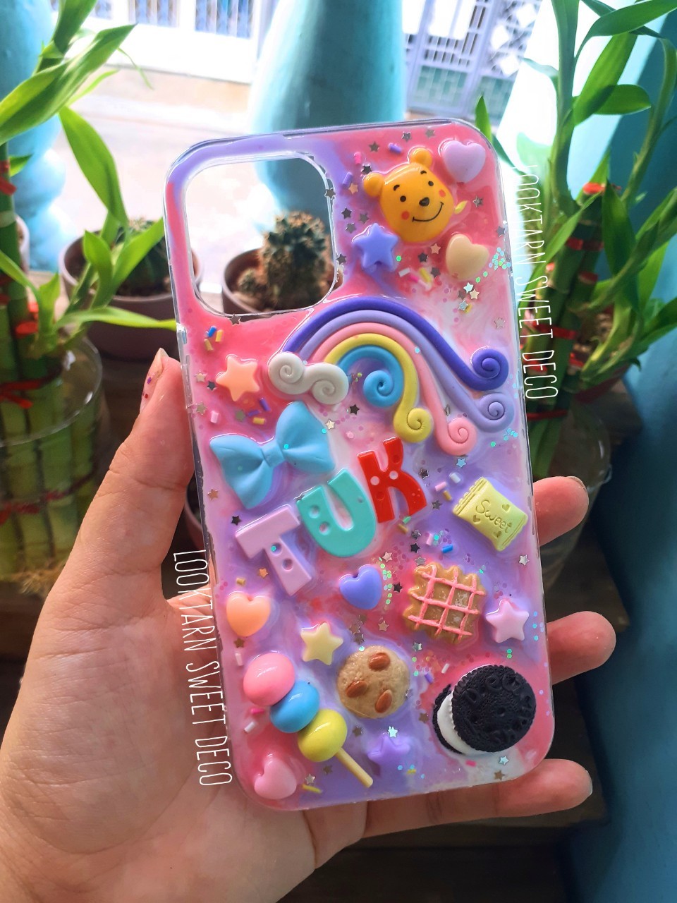 เคสเรซิ่นสีพาสเทลม่วง ขาว ชมพู พร้อมตกแต่ง
