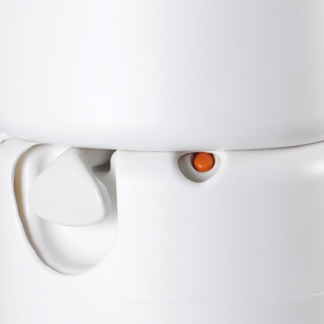 สุขาเคลื่อนที่รุ่น Premium Pro Stainless ฝารองนั่งแบบวงรี ความจุน้ำสะอาด 17 ลิตร ความจุของเสีย 24 ลิตร ฟรีสายฉีดชำระ