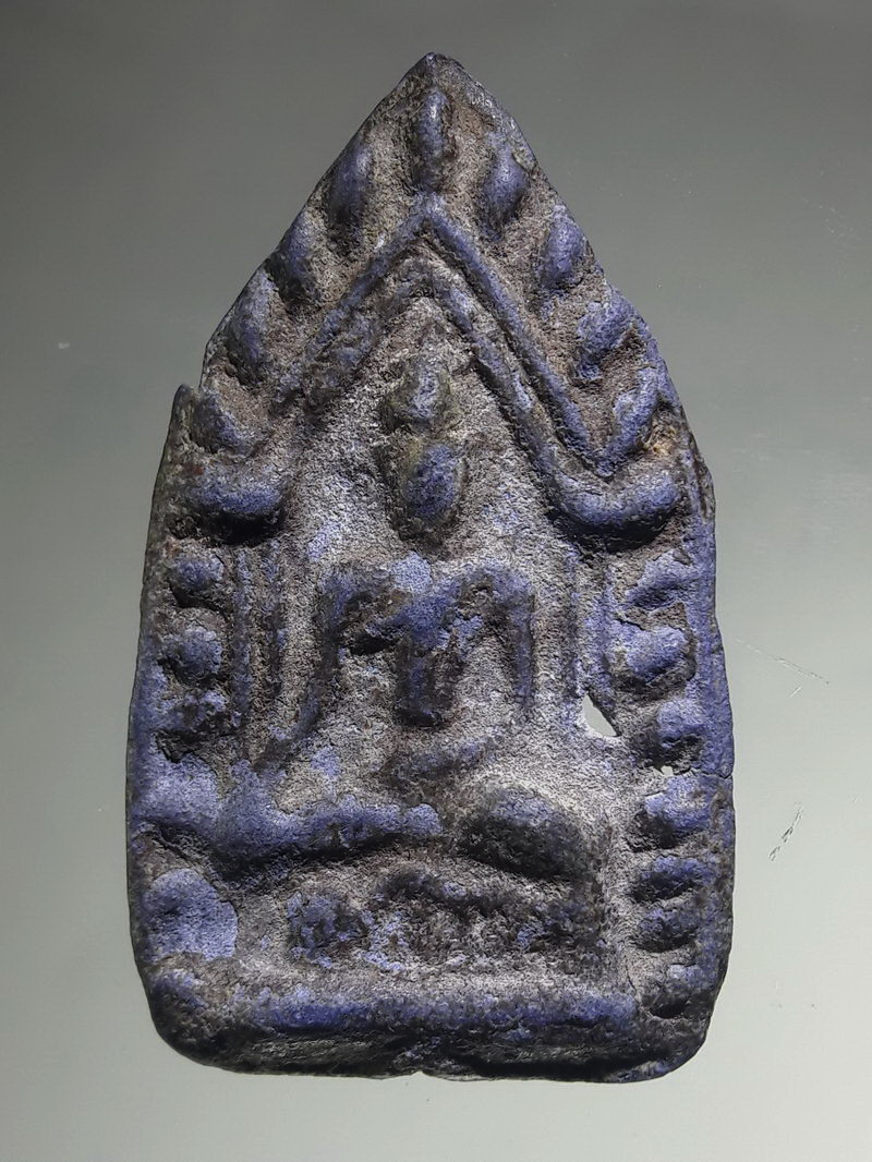 Antig FB 12778 พระขุนแผน 2 หน้า ศิลปะ สุพรรณบุรี เนื้อชินเขียว