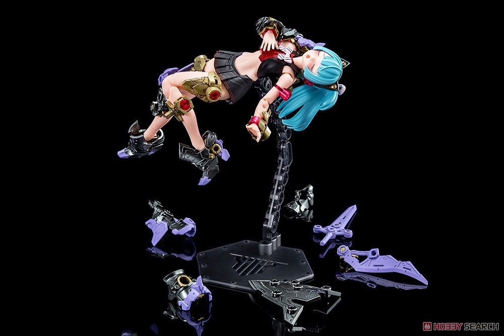 (Preorderปิดรับวันที่ 20/7/2024 )เปิดรับPreorder มัดจำ 300 บาท Buster Doll Knight Darkness Claw (Plastic model)