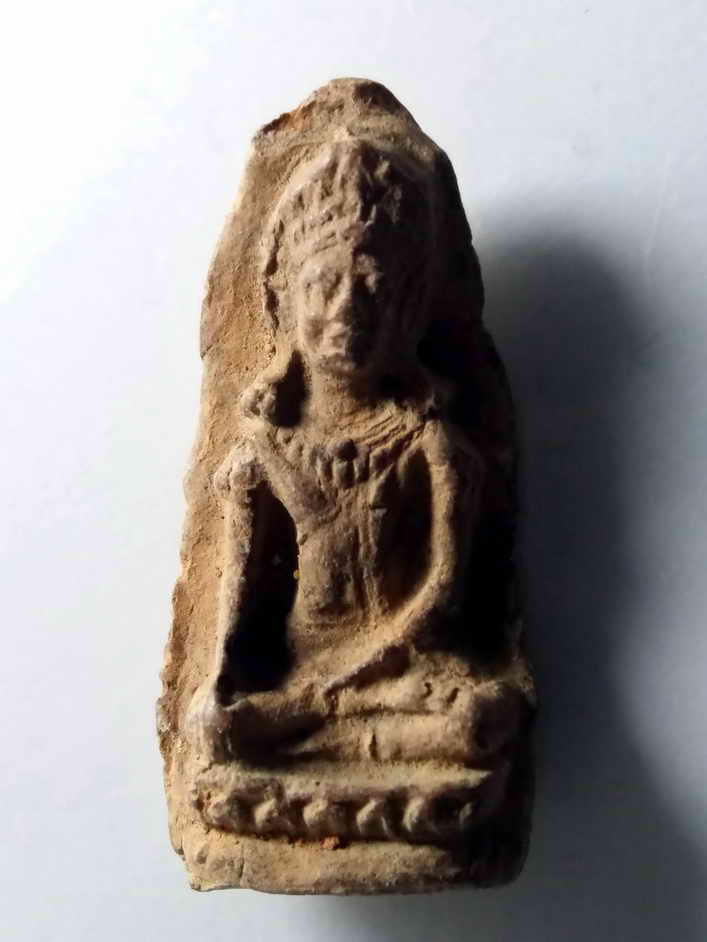 รหัสสินค้า พระไม่ทราบที่ 101 พระเนื้อดินเผา ไม่ทราบว่า เป็นพระกรุ หรือพระเกจิ ไม่ทราบที่ พระรายการนี้ให้เช่าบูชาแล้ว