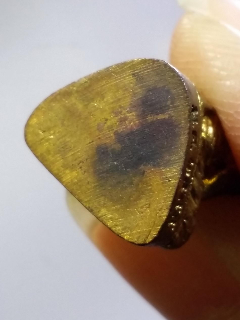 รหัสสินค้า พระมีกล่อง 3670 รูปหล่อโบราณเนื้อทองสตางค์ หลวงพ่อเหลือ วัดสายตรี อำเภอพระพุทธบาท จังหวัดสระบุรี