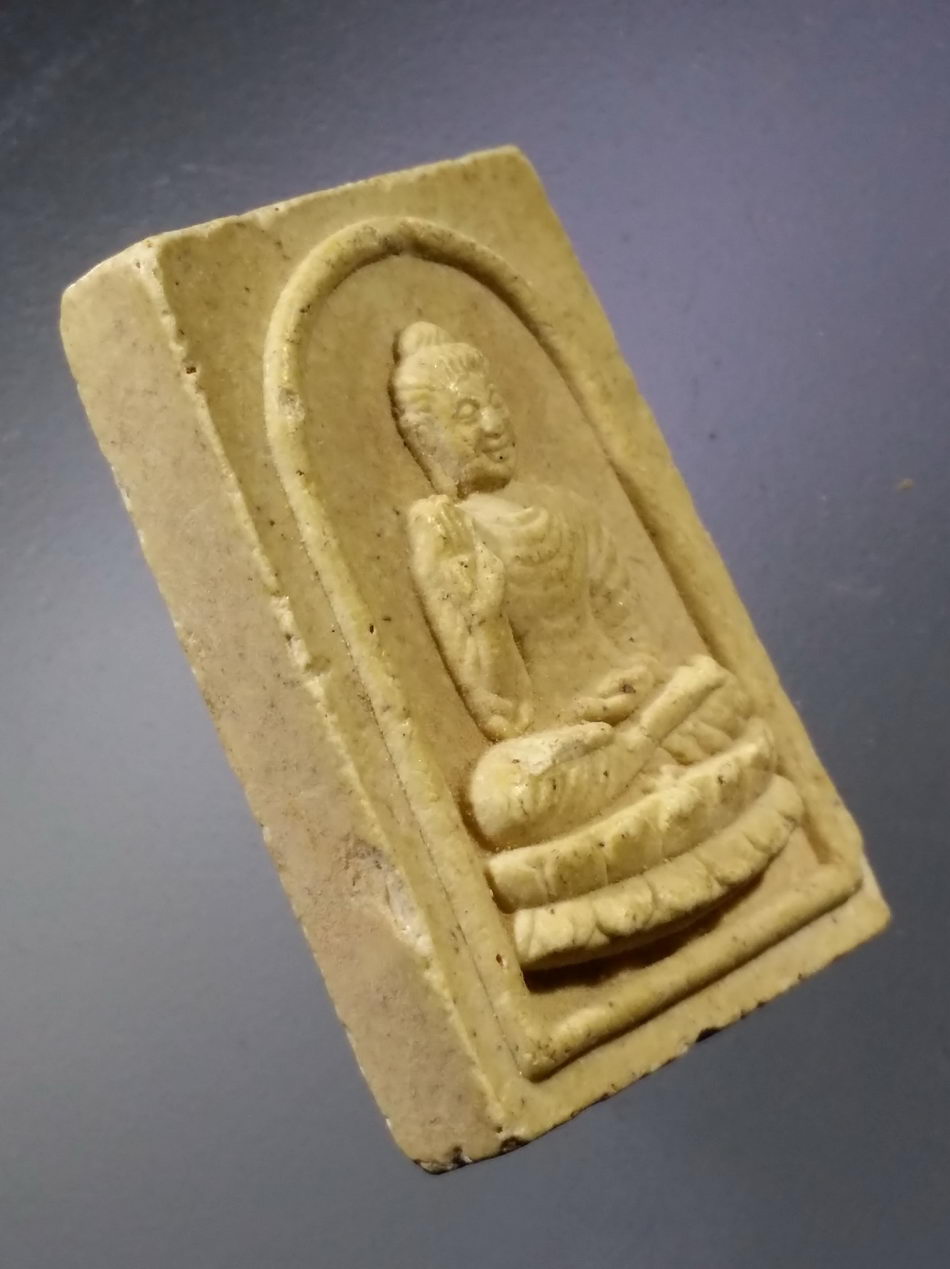 รหัสสินค้า พระเนื้อดิน เนื้อผง เนื้อว่าน 10026 สมเด็จพุทธศาสดา ศาลเทวาลัยพ่อโกมินทร์ อำเภอเมือง จังหวัดนครสวรรค์