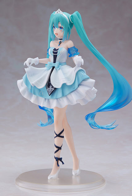 (Preorder ถึงวันที่ 11/11/2021) เปิดรับPreorder มีค่ามัดจำ 200 บาท Hatsune Miku Wonderland Figure ~ Cinderella~