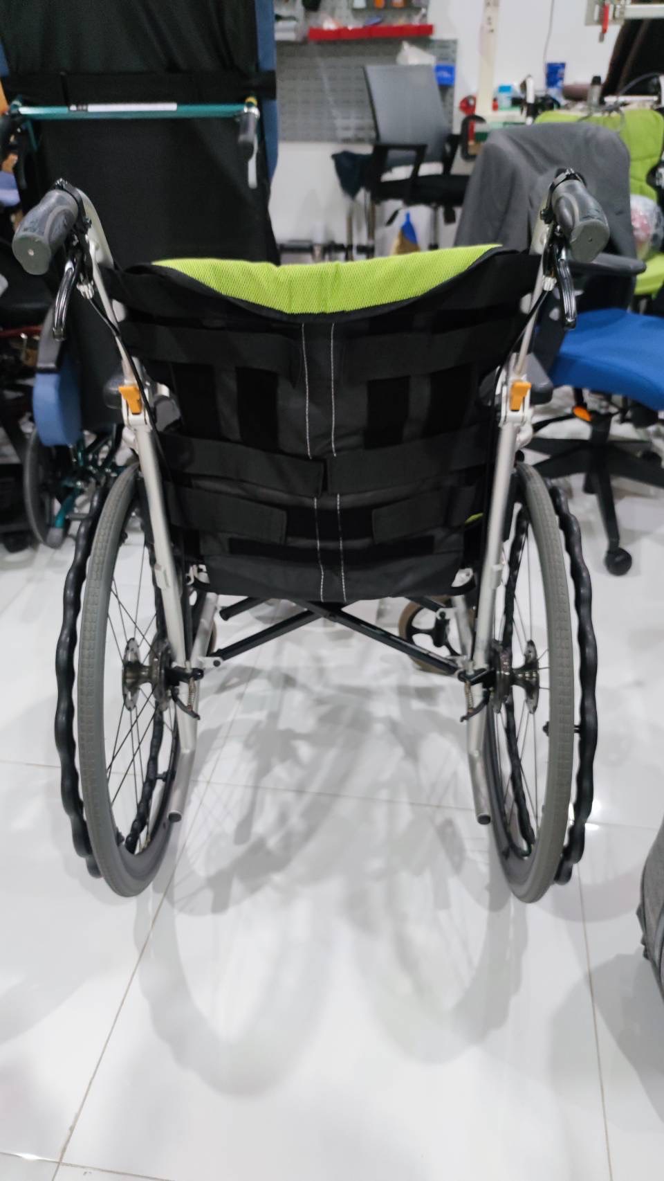 รถเข็นแบรนด์ญี่ปุ่น Matsunaga Wheelchair (車いす) รุ่น NEXT11B ดีไซน์สวย พนักพิงปรับระดับได้ ฟังก์ชั่นพื้นฐาน