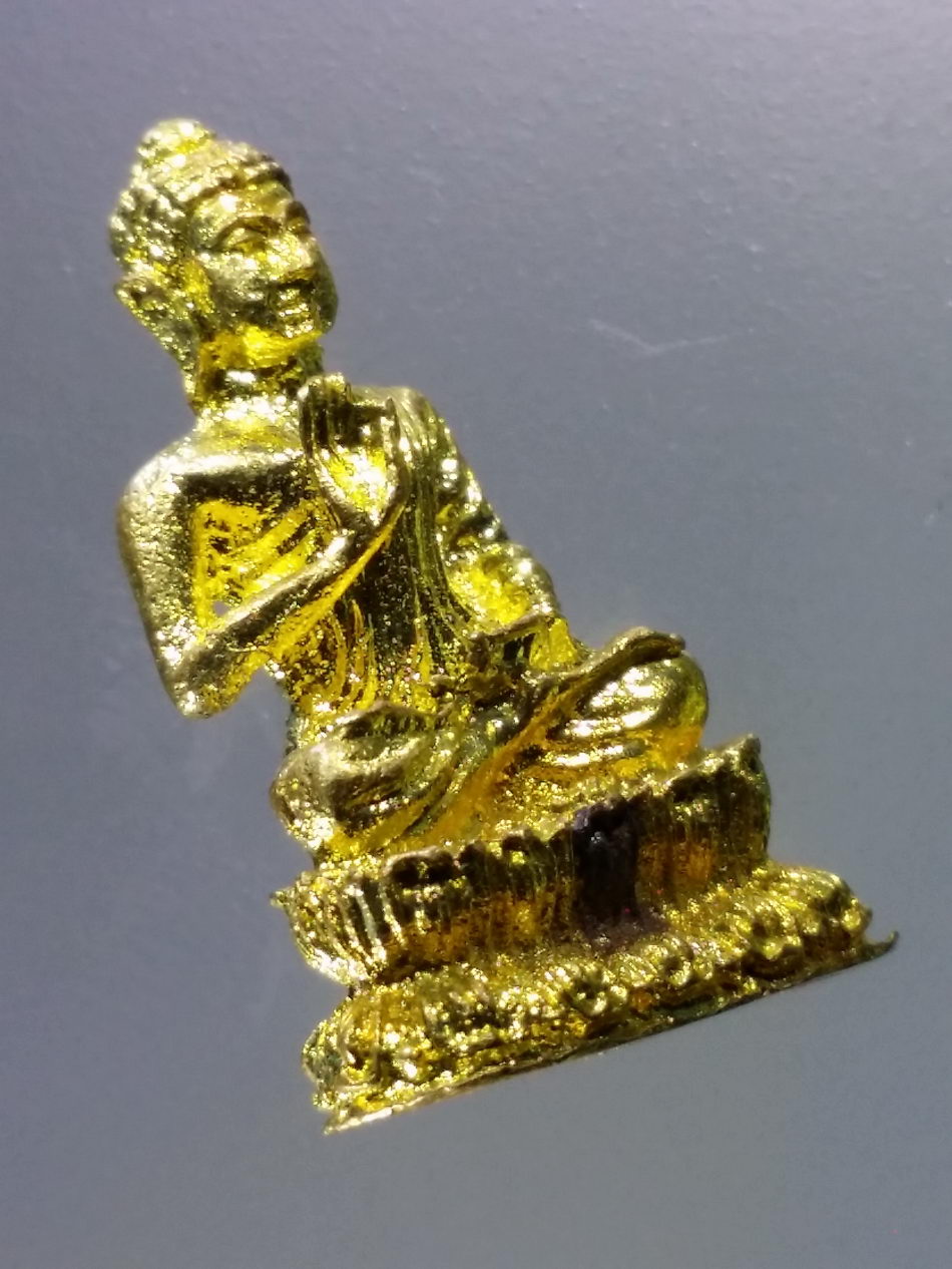 Antig Pim 335 รูปหล่อเนื้อทองทิพย์ พระพุทธประทานพร ไม่ทราบที่