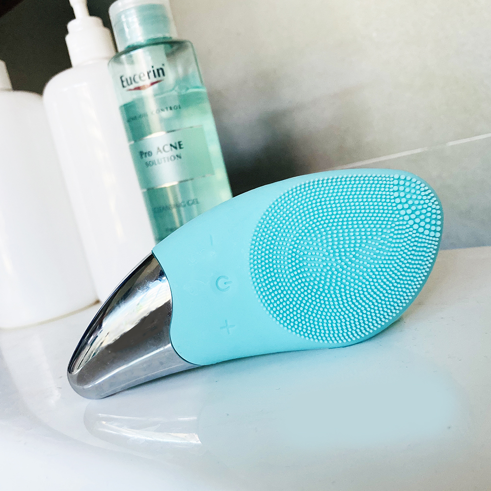 เครื่องทำความสะอาดผิวหน้า Face Cleaner