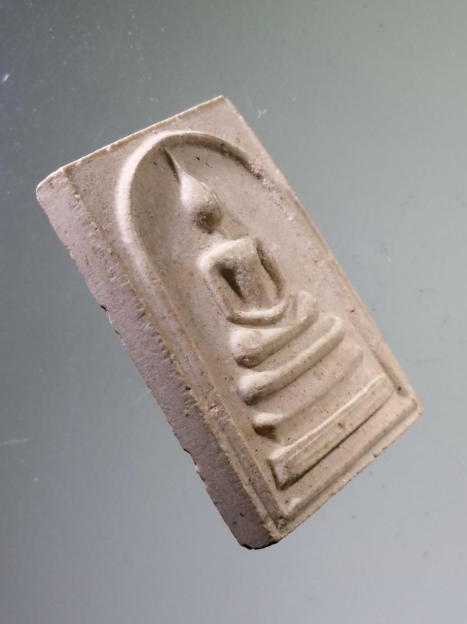 รหัสสินค้า พระสมเด็จ วัดต่างๆ 1068 พระสมเด็จเนื้อผง หลังยันต์ห้า วัดส้มเกลี้ยง