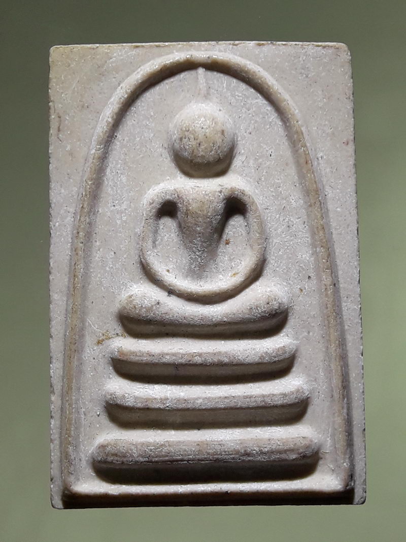 รหัสสินค้า พระสมเด็จ วัดต่างๆ 1328 พระสมเด็จ แพ พัน ย้อนยุค หลวงพ่อแพ วัดพิกุลทอง ปี ๓๙-๔๐ พิมพ์ทรงไกเซอร์ เนื้อผงเกษร ทันหลวงพ่อแพ ปลุกเสก