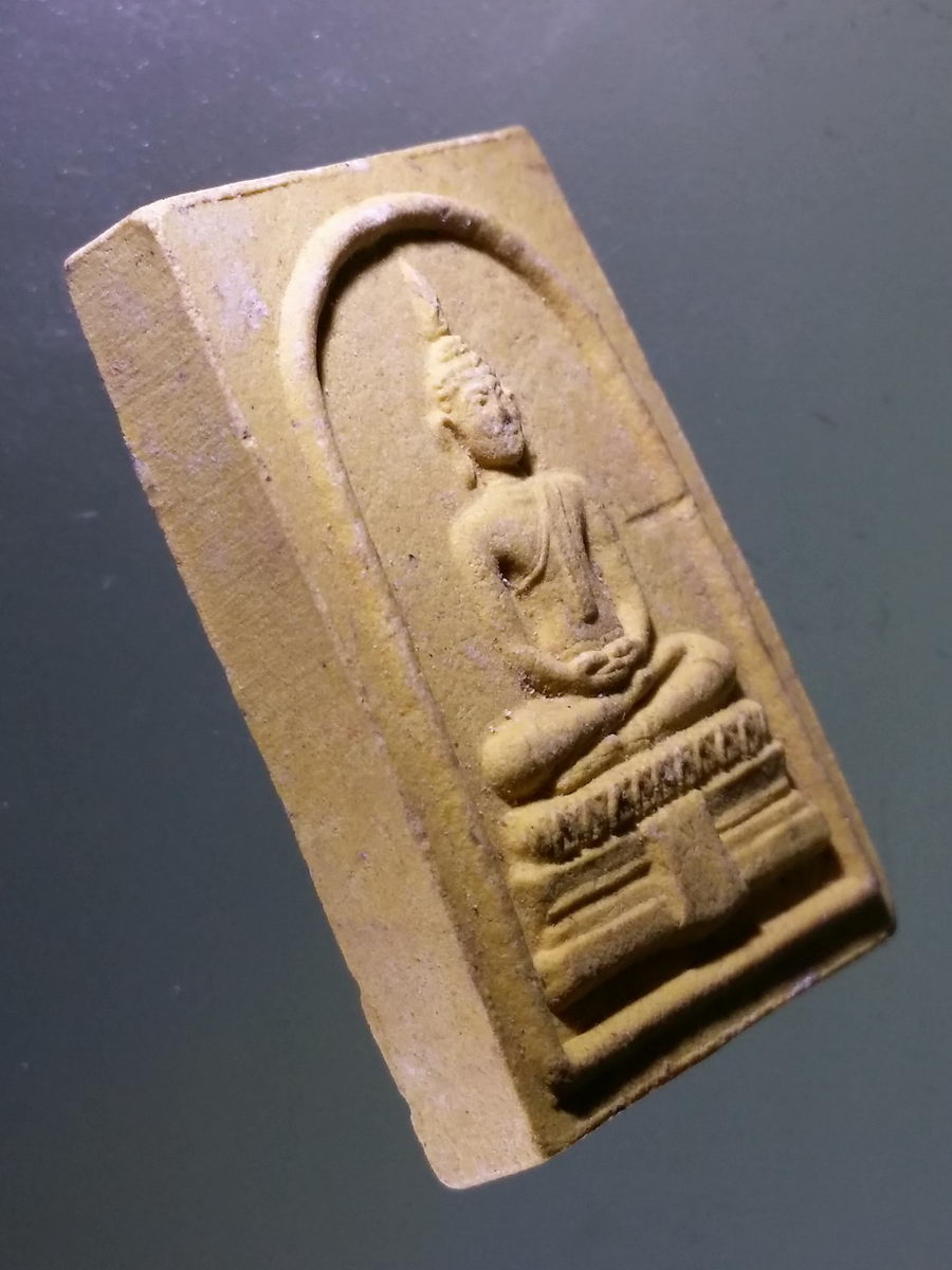 Antig Pim 119 พระพุทธเนื้อผง หลังพระปิดตา หลวงพ่อแก่น วัดกำแพงมณี สร้างปี 2555