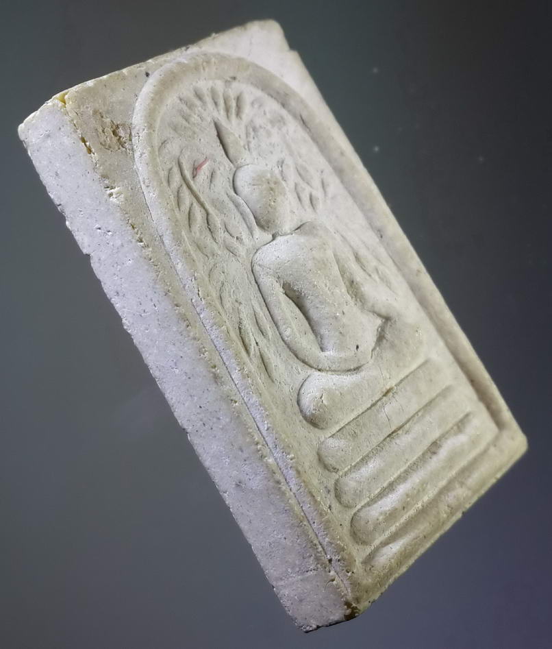 รหัสสินค้า พระสมเด็จ วัดต่างๆ 386 พระสมเด็จปรกโพธิ์ปางสะดุ้งกลับ ฝังข้าวสารหิน ไม่ทราบที่ พระรายการนี้ให้เช่าบูชาแล้ว